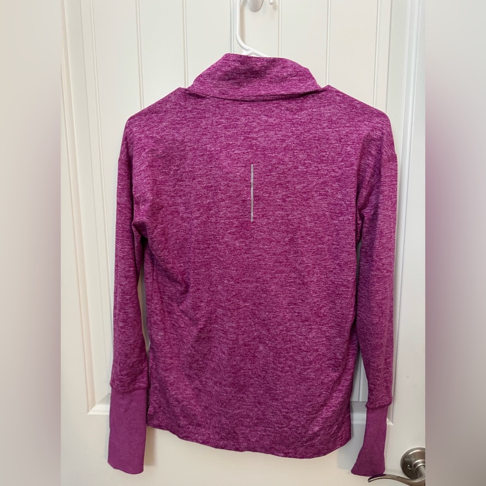 Nike Women's Pink Long Sleeve Top running dri fit size XS - Picture 4 of 4
